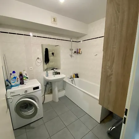 Apparemment T4 Avec 3 Chambres Et Terrasses Besançon Buitenkant foto